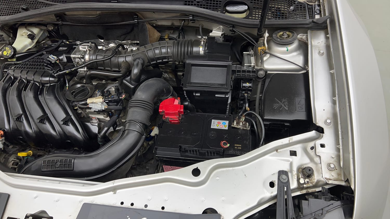 Used 2018 Renault Duster RXS CVT Petrol Automatic engine ENGINE LEFT SIDE VIEW
