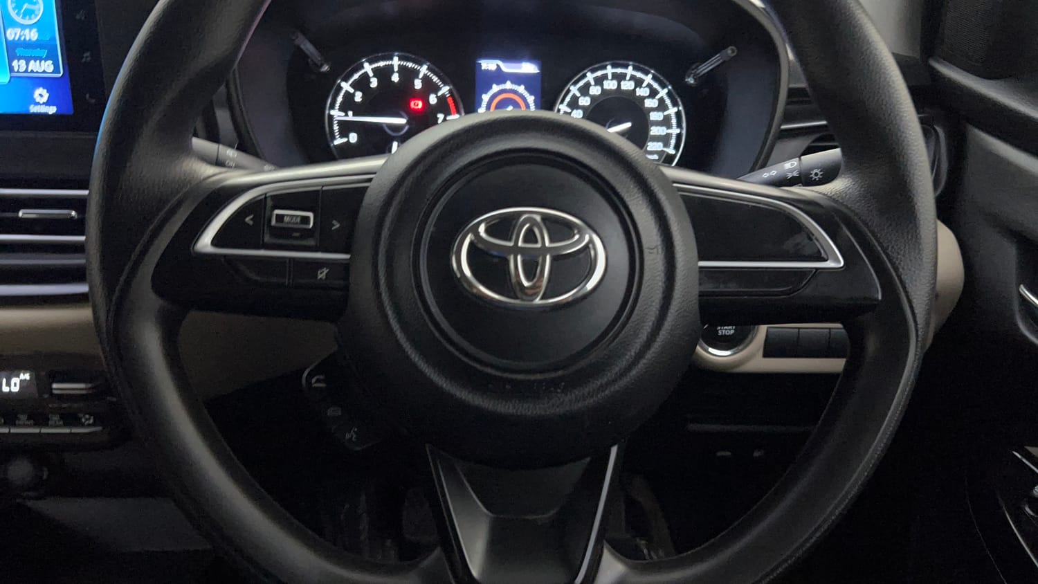 Used 2023 Toyota Glanza G Petrol Manual top_features Airbags