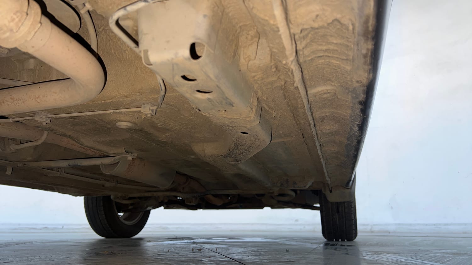 Used 2018 Tata Tiago XZ CNG (Outside Fitted) Cng Manual extra REAR RIGHT UNDERBODY VIEW
