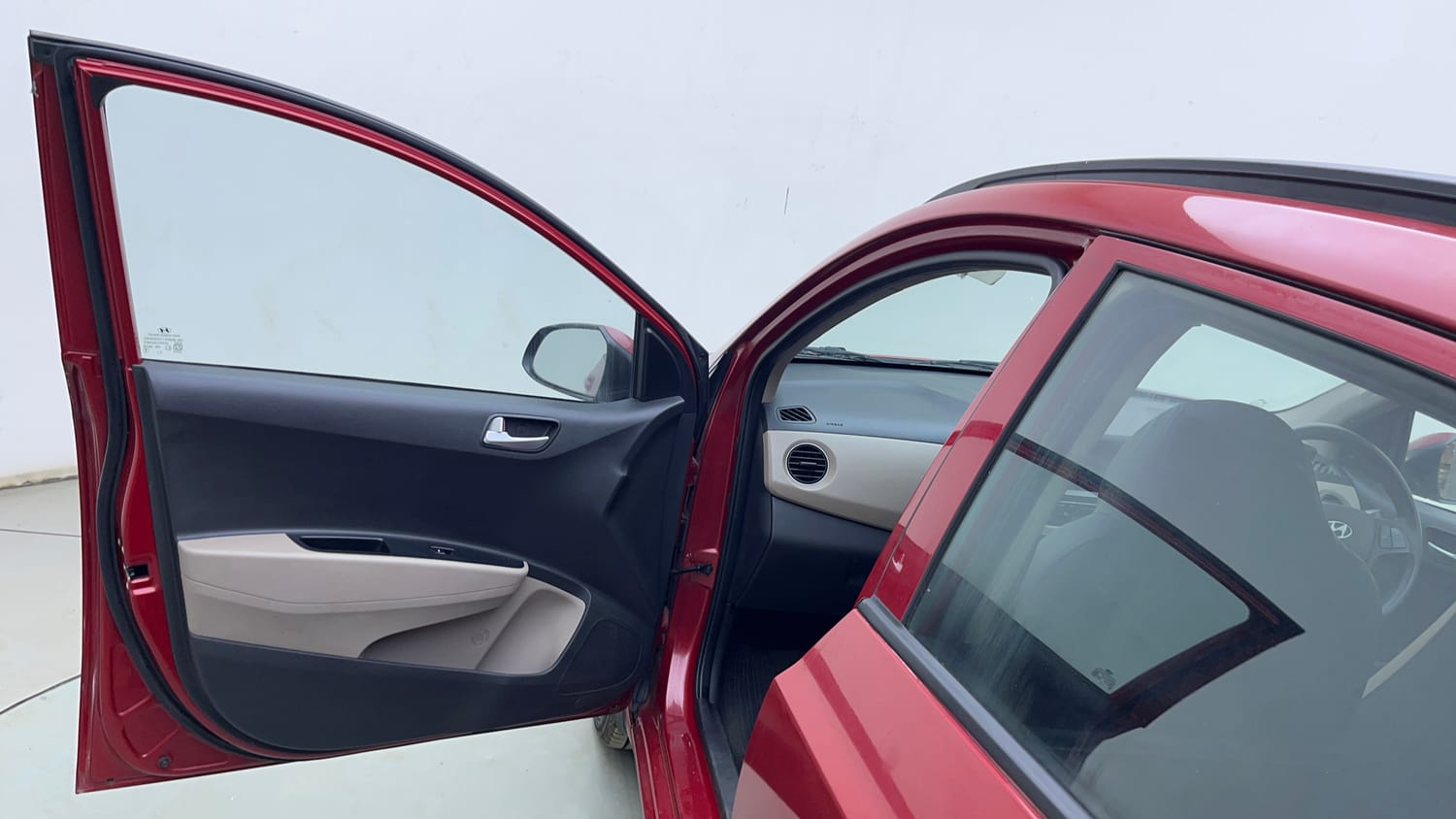 Used 2019 Hyundai Grand i10 Sportz 1.2 Kappa VTVT Petrol Manual interior LEFT FRONT DOOR OPEN VIEW