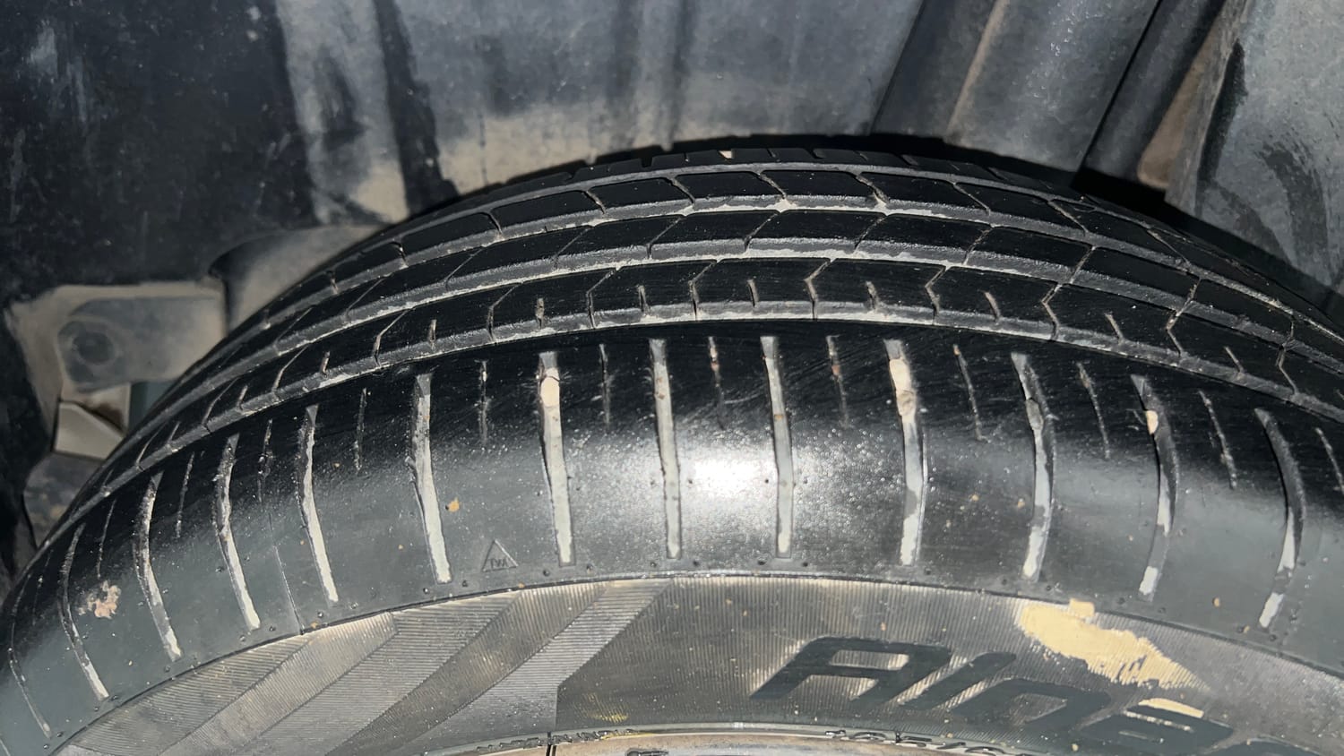 Used 2023 Maruti Suzuki Baleno Delta MT Petrol Manual tyres LEFT REAR TYRE TREAD VIEW