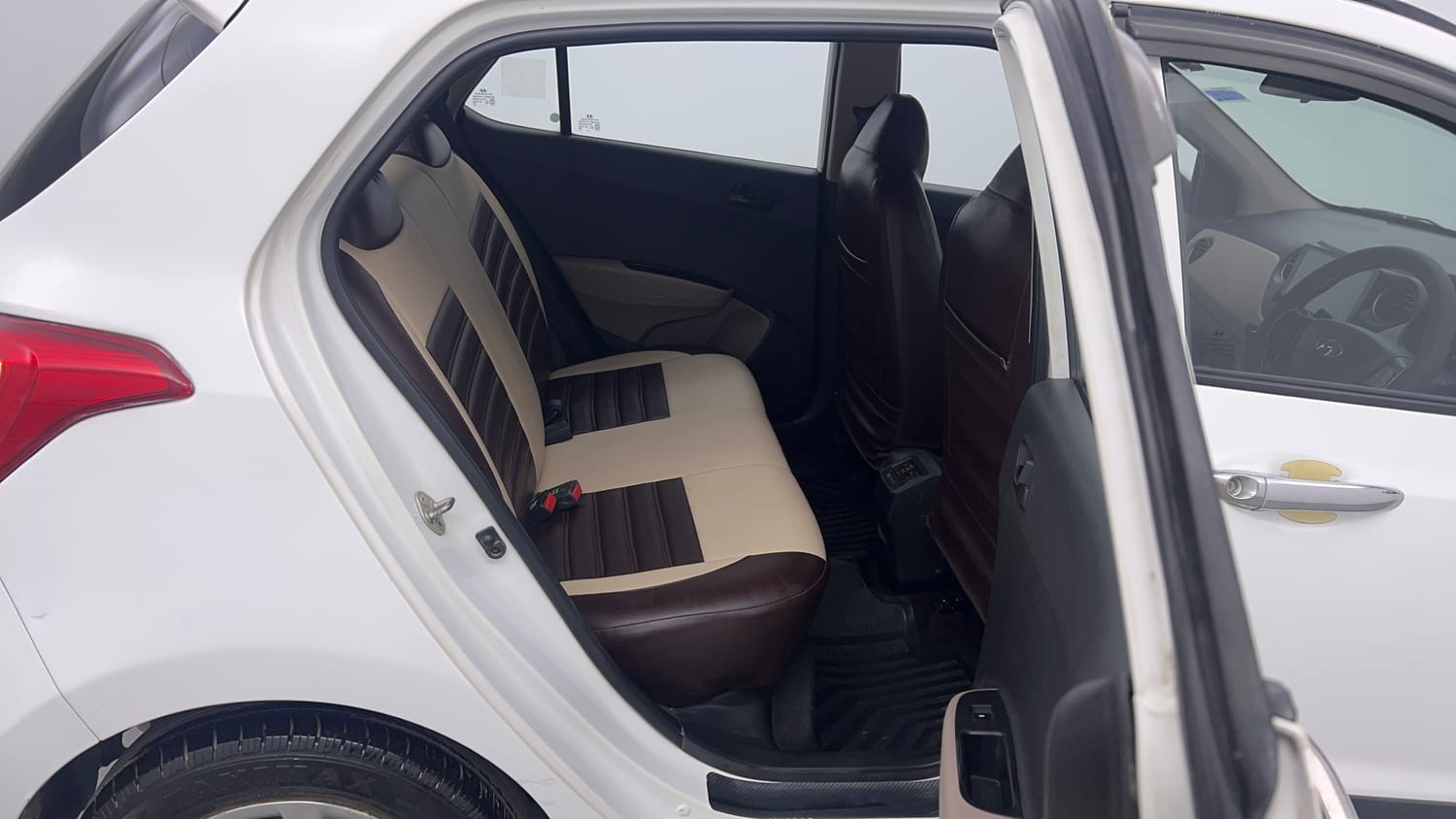 Used 2019 Hyundai Grand i10 Magna 1.2 Kappa VTVT Petrol Manual interior RIGHT SIDE REAR DOOR CABIN VIEW