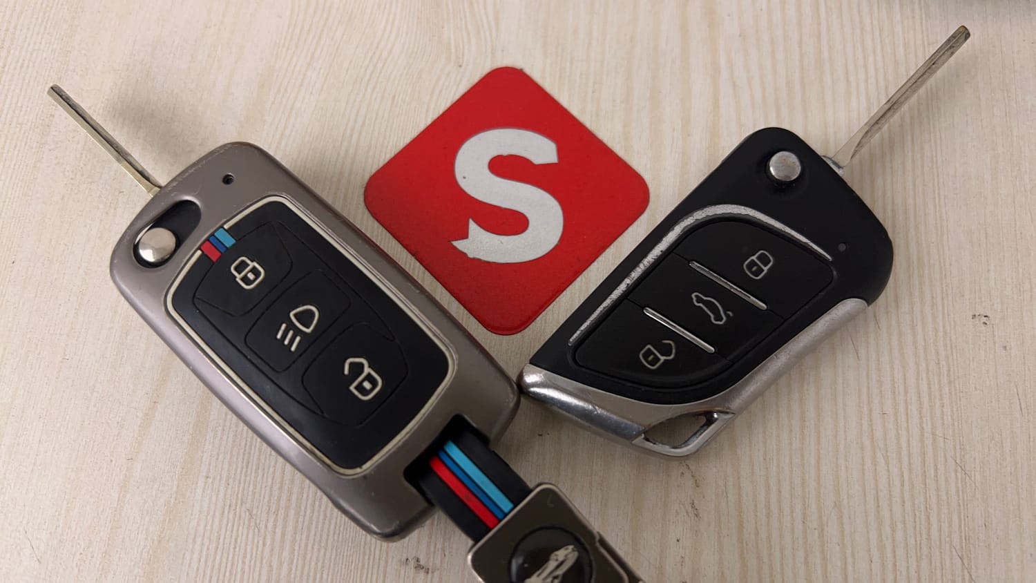 Used 2019 Tata Nexon XM Petrol Manual extra CAR KEY VIEW
