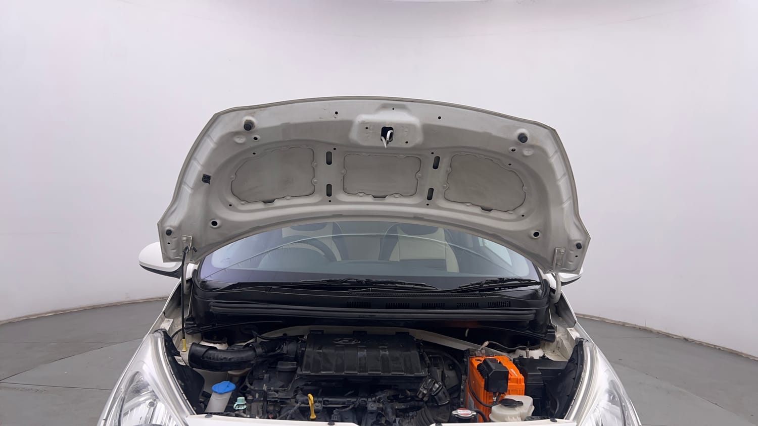 Used 2019 Hyundai Grand i10 Magna 1.2 Kappa VTVT Petrol Manual engine ENGINE & BONNET OPEN FRONT VIEW