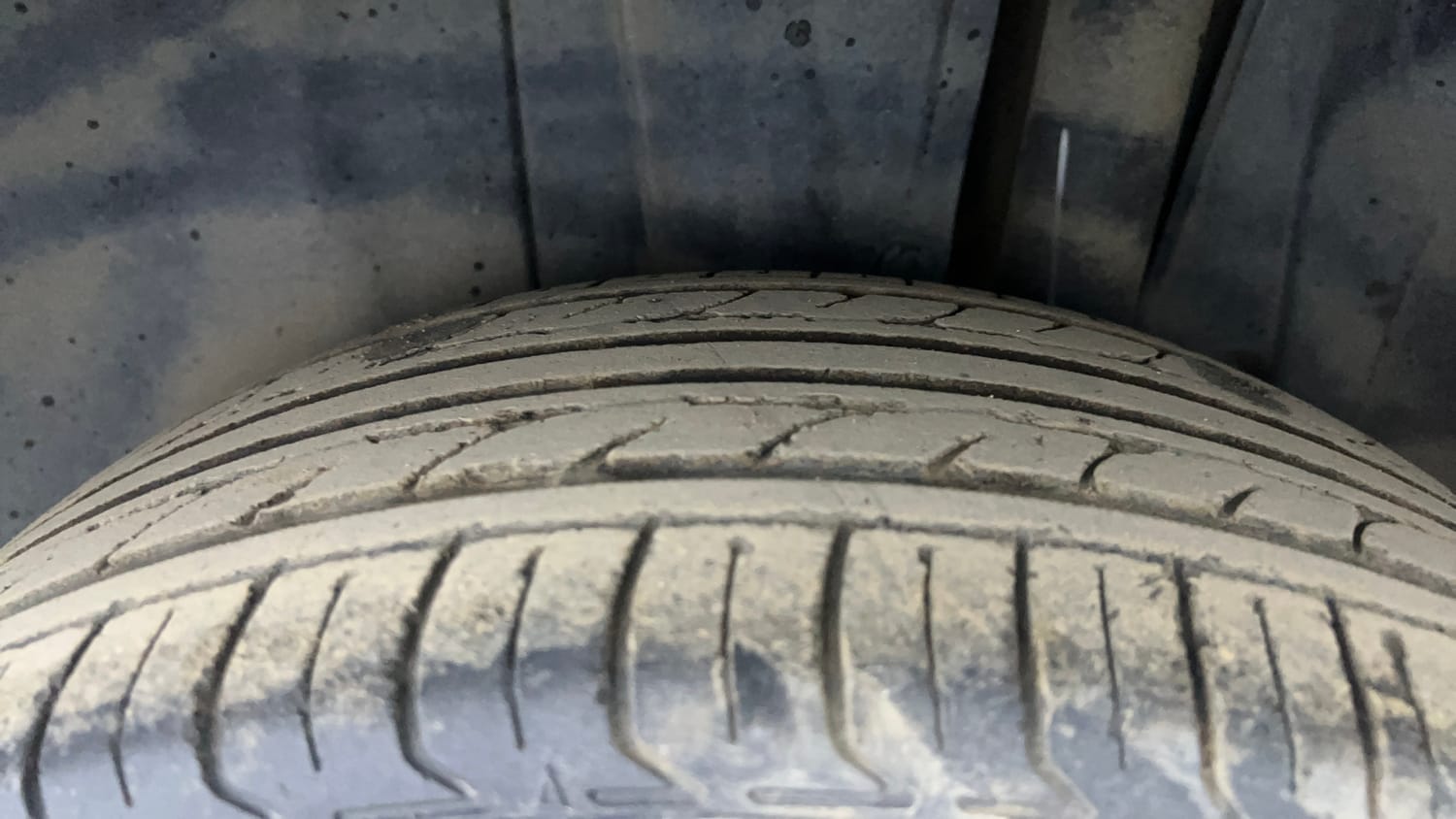 Used 2017 Maruti Suzuki S-Cross Zeta 1.3 Diesel Manual tyres LEFT REAR TYRE TREAD VIEW
