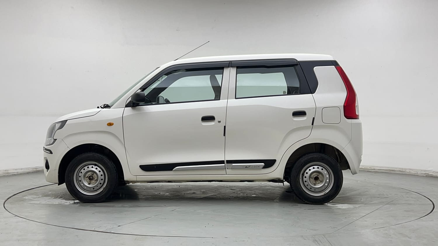 Used 2023 Maruti Suzuki Wagon R LXI 1.0 Petrol Manual exterior LEFT SIDE VIEW