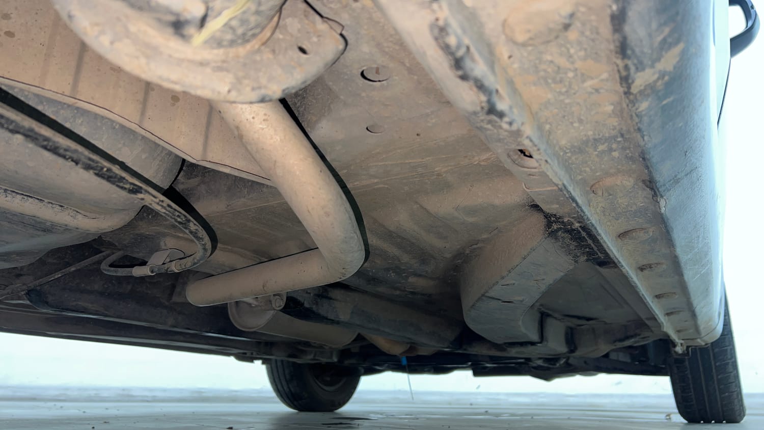 Used 2015 Honda Brio S MT Petrol Manual extra REAR RIGHT UNDERBODY VIEW