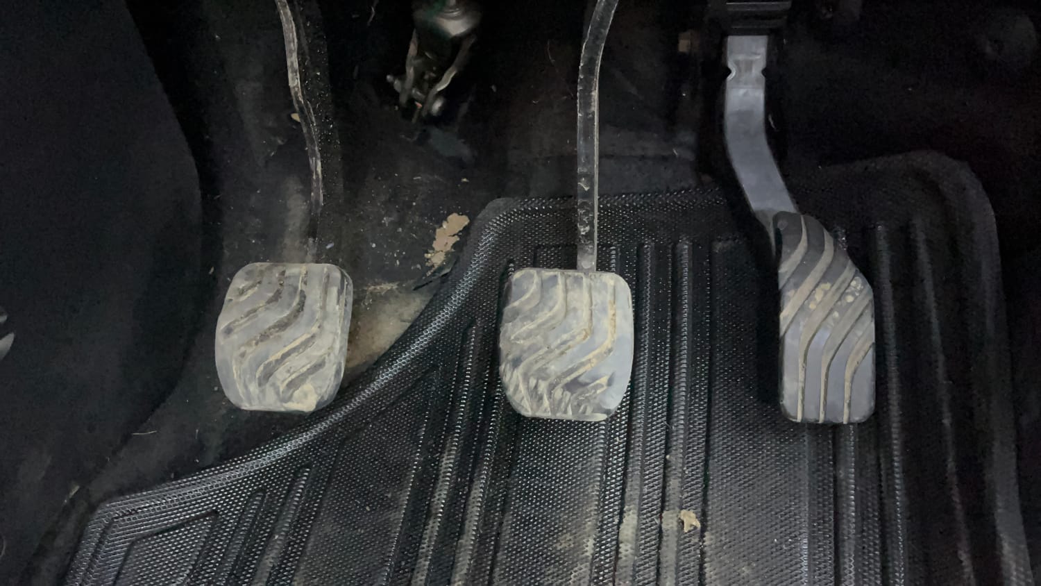 Used 2023 Nissan Magnite XV Premium Turbo Petrol Manual interior PEDALS VIEW