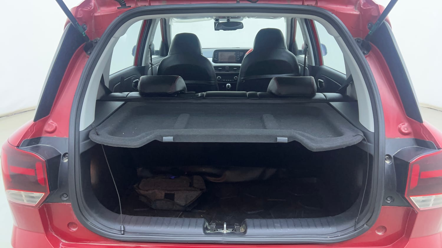 Used 2024 Hyundai Exter SX (O) Connect 1.2 AMT Petrol Automatic interior DICKY INSIDE VIEW