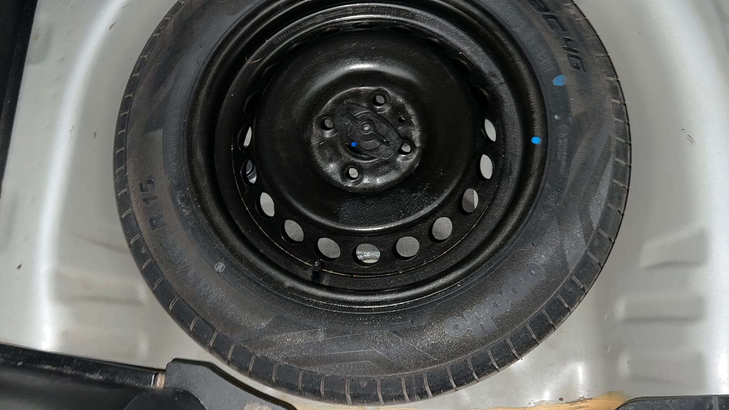 Used 2023 Maruti Suzuki Baleno Delta MT Petrol Manual tyres SPARE TYRE VIEW