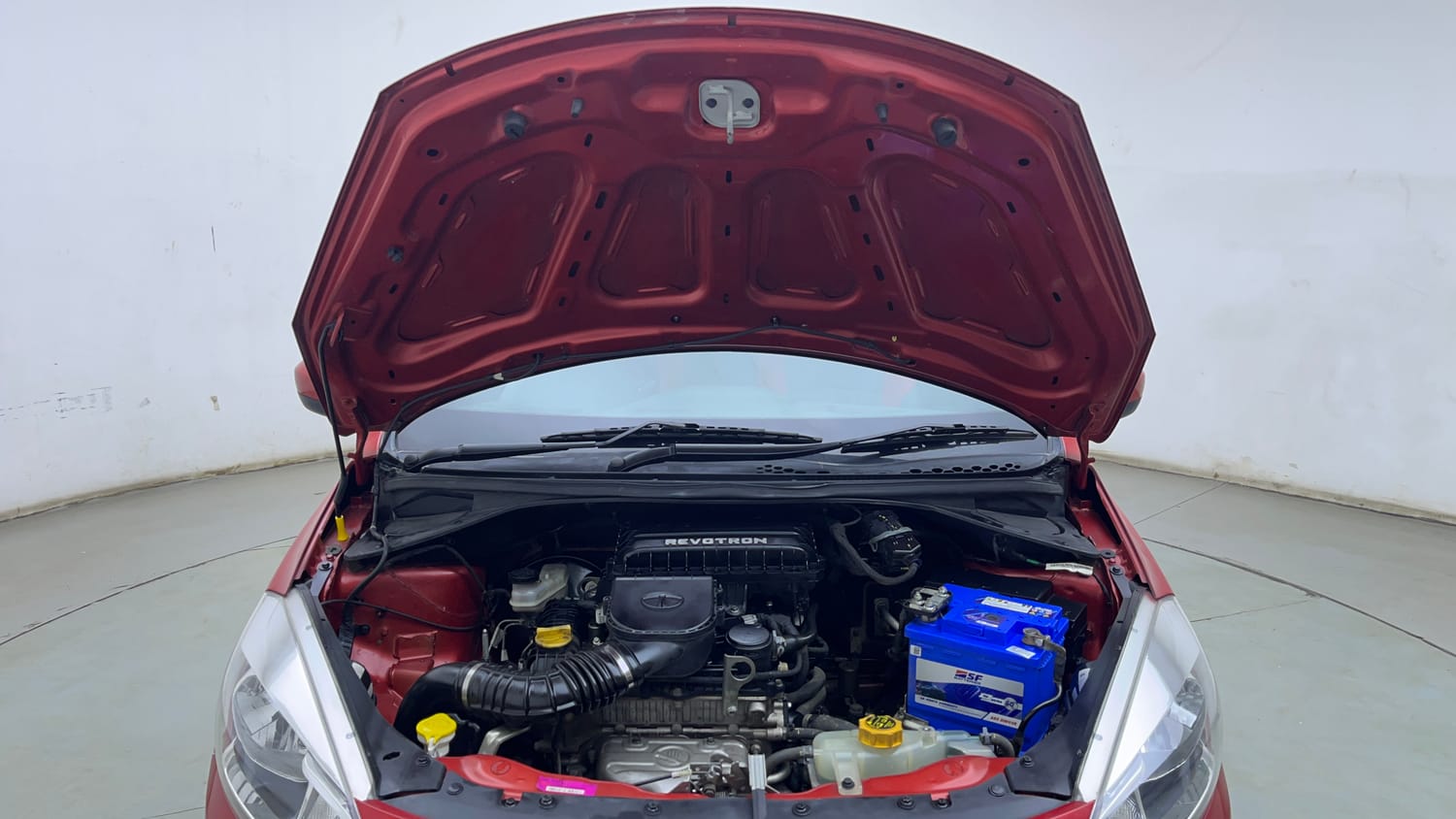 Used 2018 Tata Tiago Revotron XT Petrol Manual engine ENGINE & BONNET OPEN FRONT VIEW