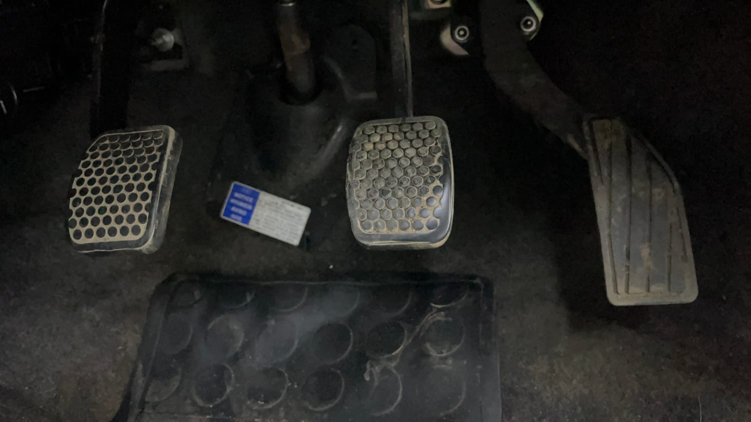 Used 2015 Maruti Suzuki Alto K10 LXi Petrol Manual interior PEDALS VIEW