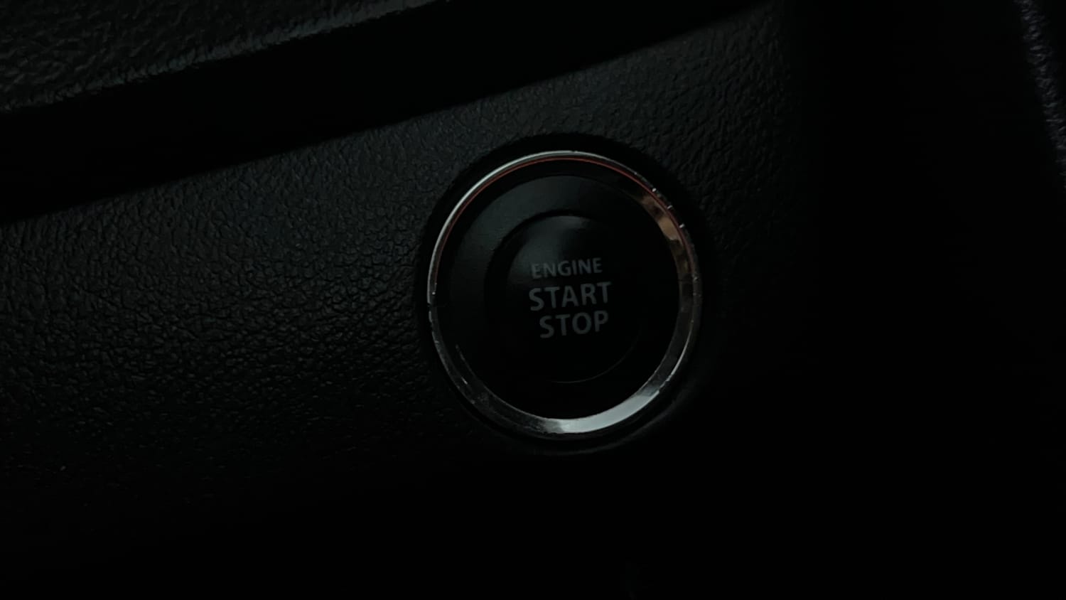 Used 2017 Maruti Suzuki Baleno Zeta 1.2 Petrol Manual top_features Keyless start
