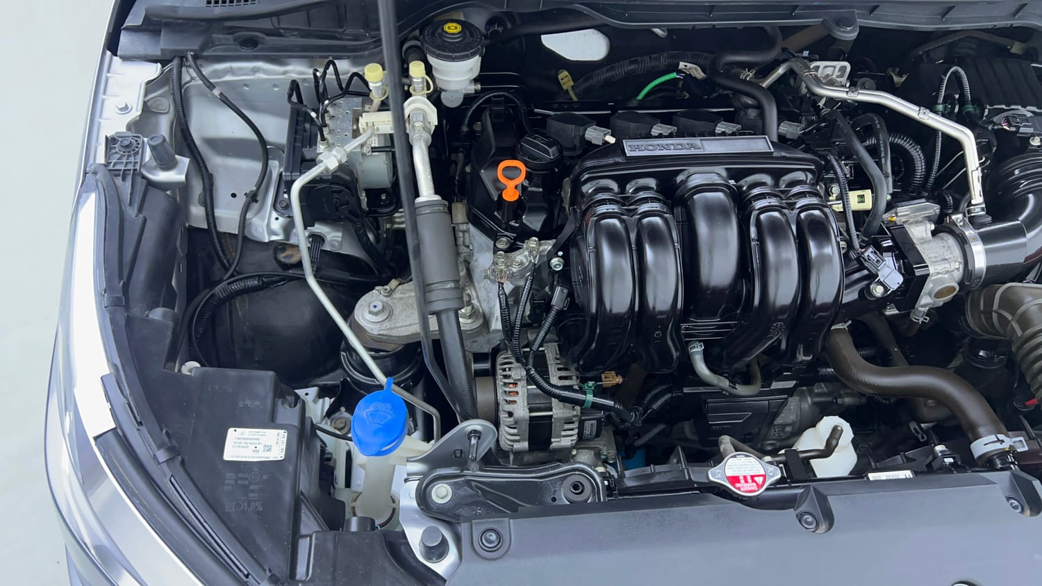 Used 2024 Honda City V Petrol CVT Petrol Automatic engine ENGINE RIGHT SIDE VIEW