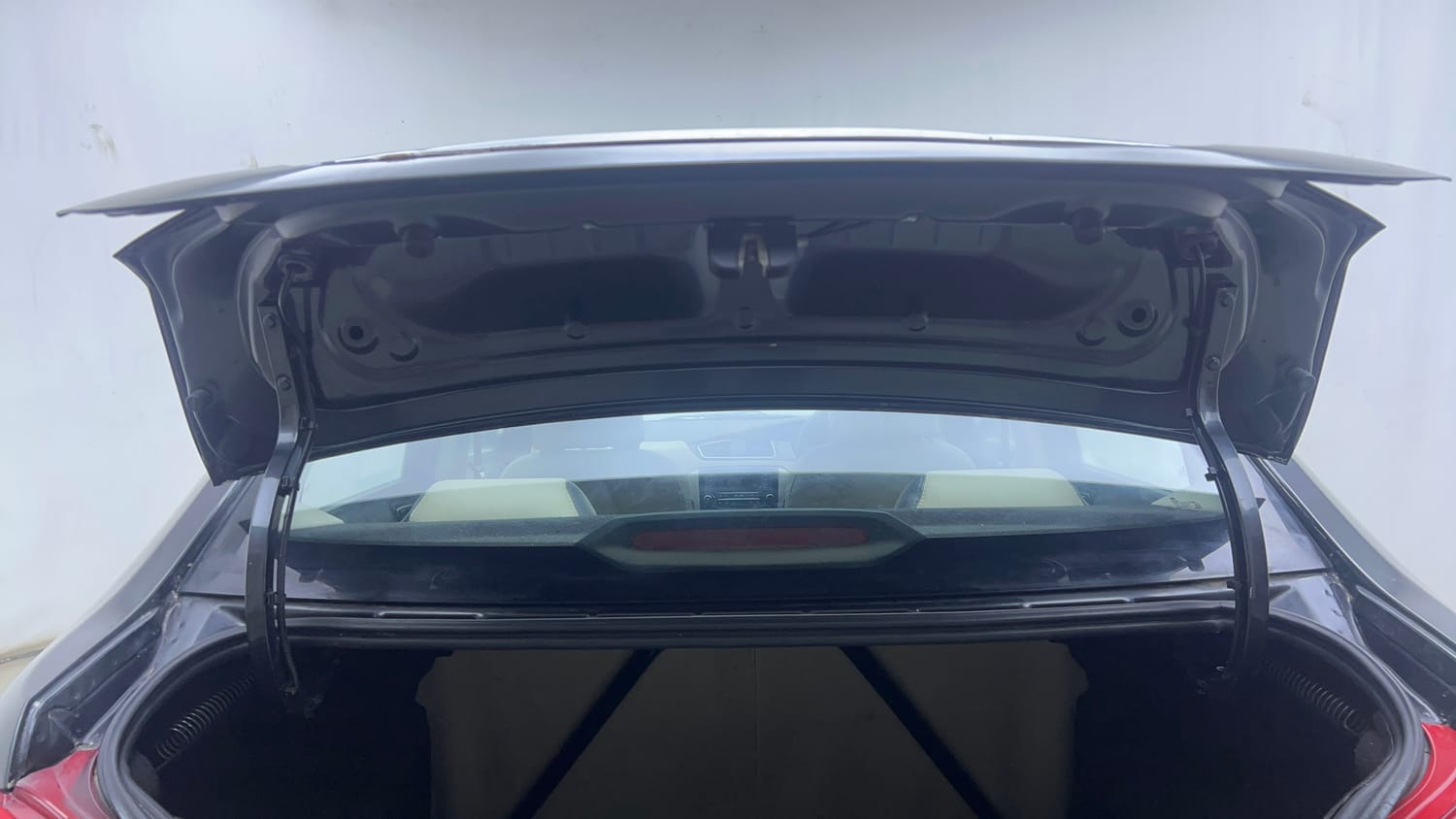 Used 2016 Tata Zest XMS Petrol Petrol Manual interior DICKY DOOR OPEN VIEW