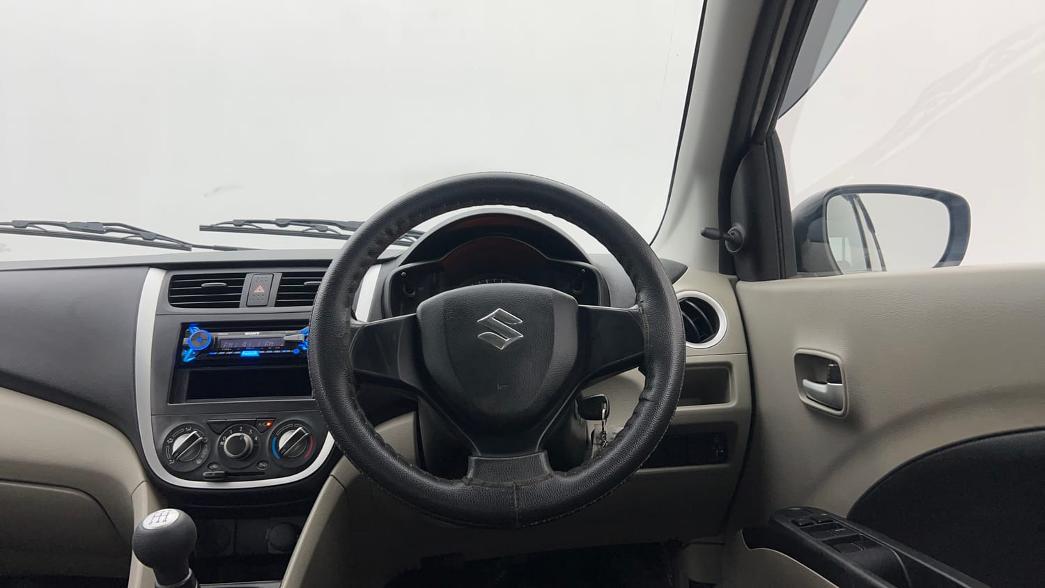 Used 2015 Maruti Suzuki Celerio VXi Petrol Manual interior STEERING VIEW