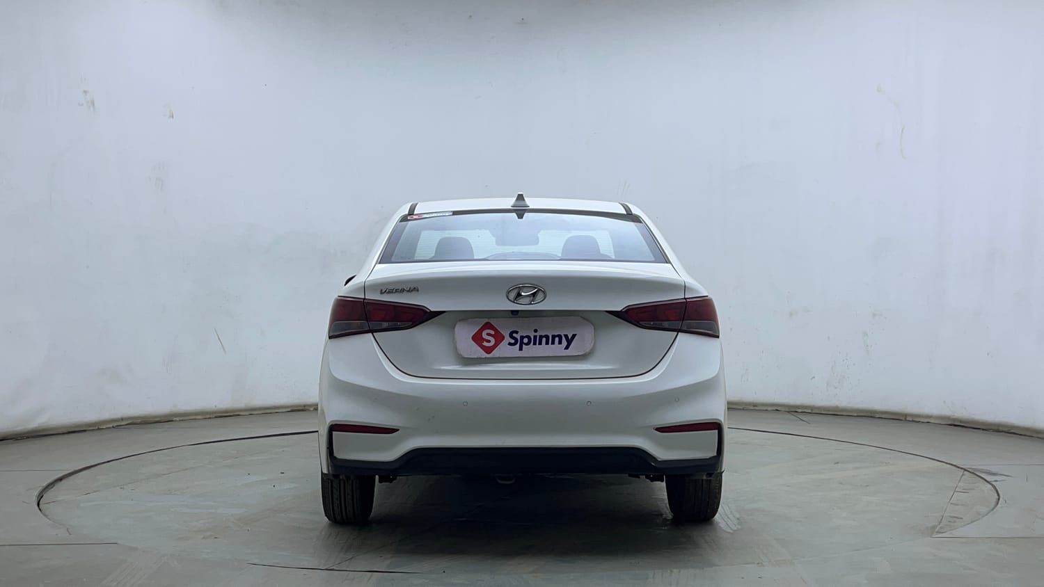 Used 2019 Hyundai Verna EX 1.4 VTVT Petrol Manual exterior BACK VIEW