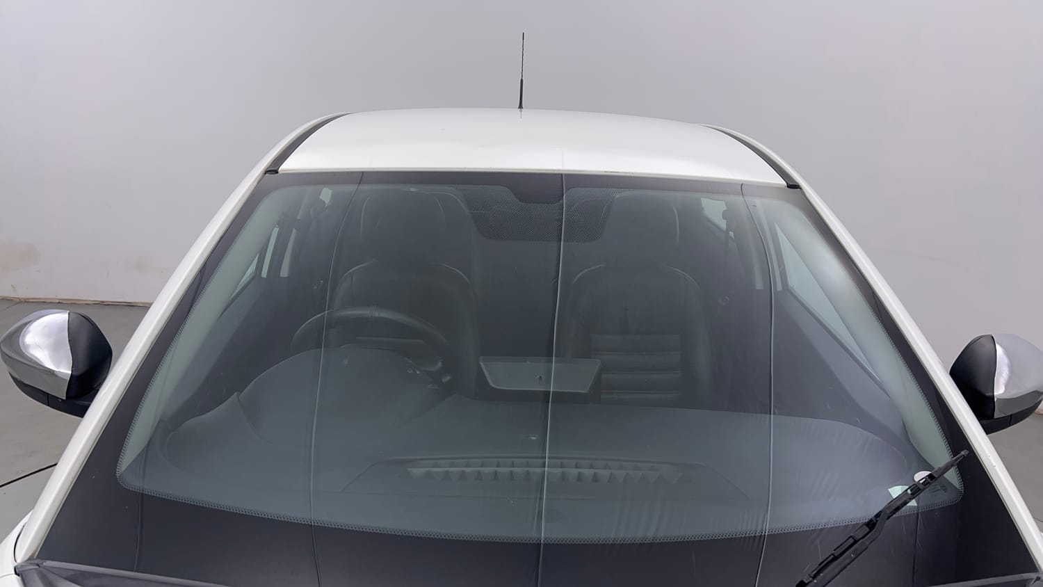 Used 2019 Tata Nexon XM Petrol Manual exterior FRONT WINDSHIELD VIEW