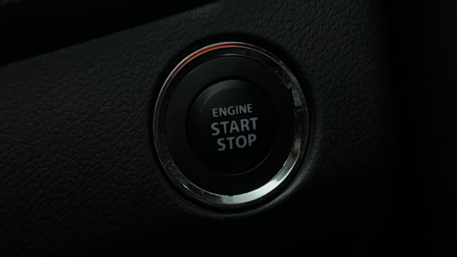 Used 2017 Maruti Suzuki Baleno Alpha 1.2 Petrol Manual top_features Keyless start
