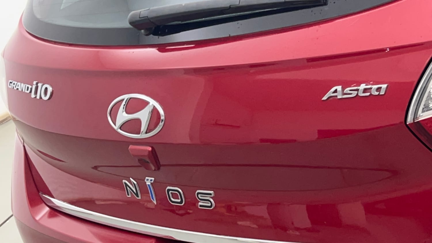 Used 2022 Hyundai Grand i10 Nios Asta 1.2 Kappa VTVT Petrol Manual dents MINOR SCRATCH