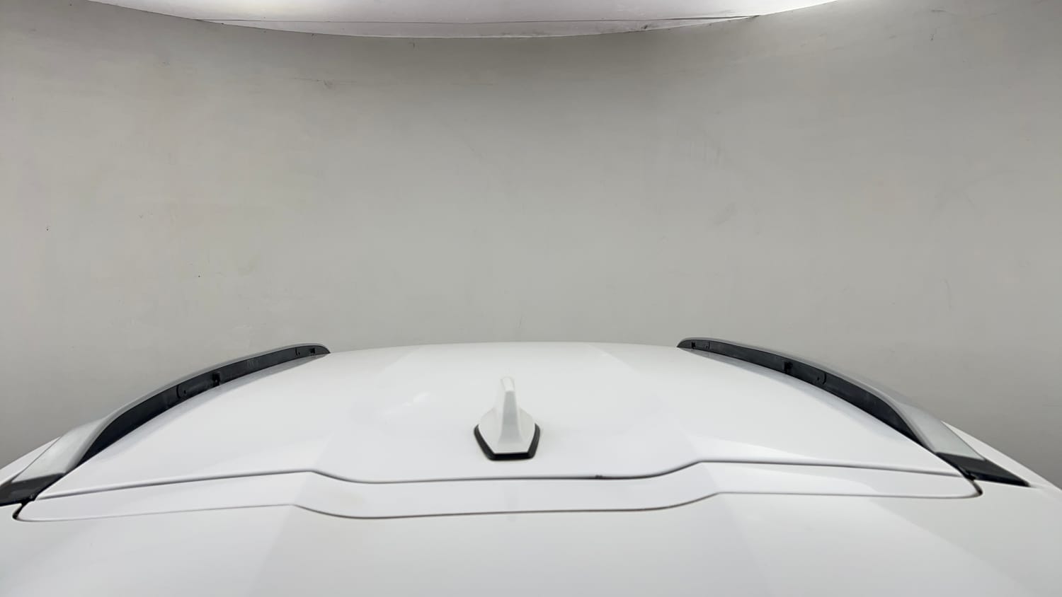 Used 2024 Nissan Magnite XV Premium Turbo CVT Petrol Automatic exterior EXTERIOR ROOF VIEW