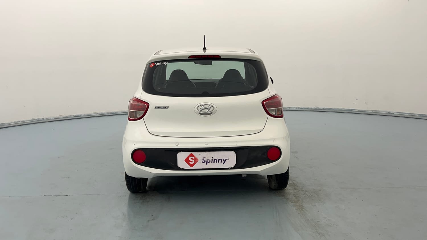 Used 2019 Hyundai Grand i10 Magna 1.2 Kappa VTVT Petrol Manual exterior BACK VIEW