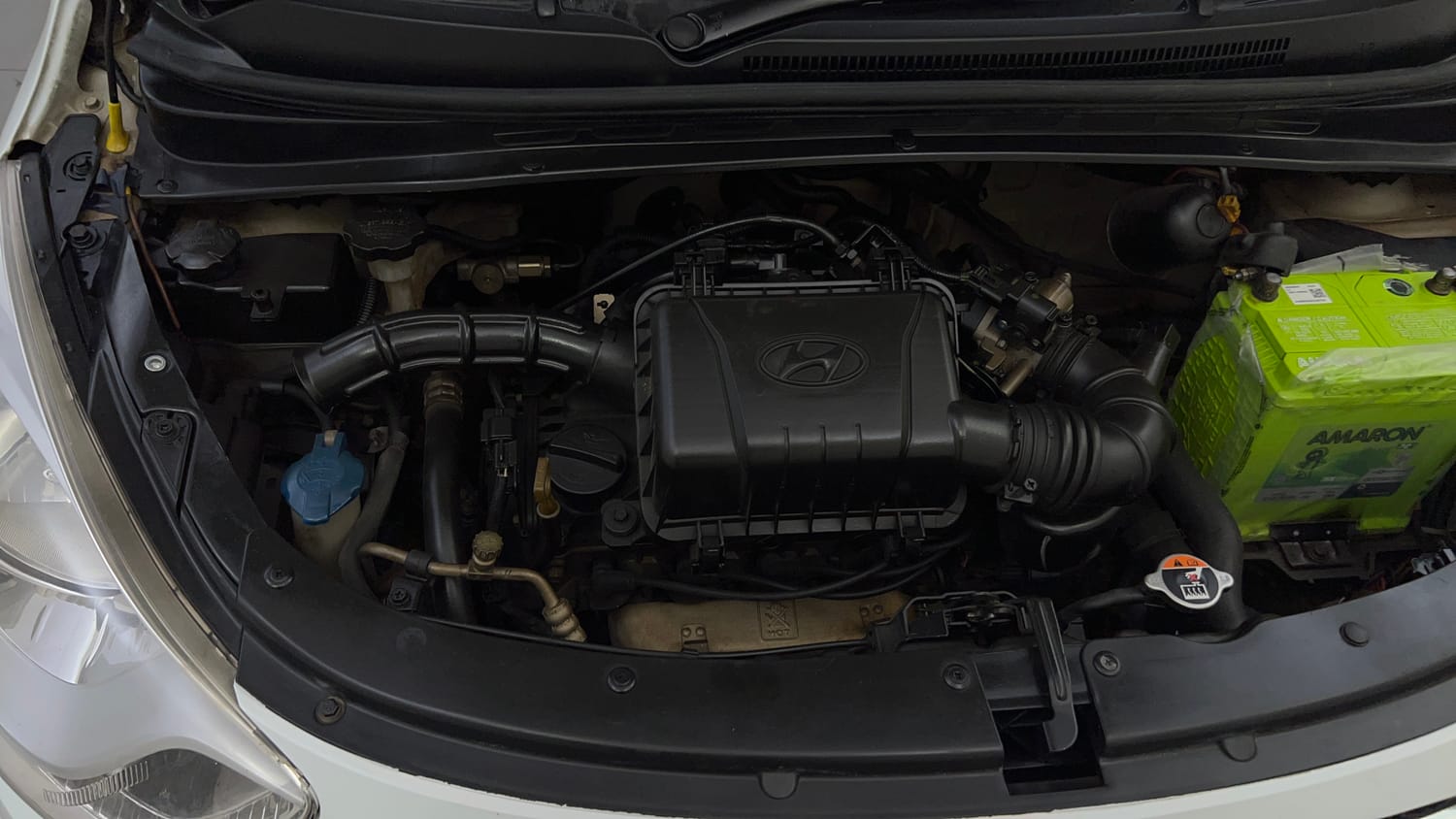 Used 2012 Hyundai i10 Magna 1.1 iRDE2 Petrol Manual engine ENGINE RIGHT SIDE VIEW