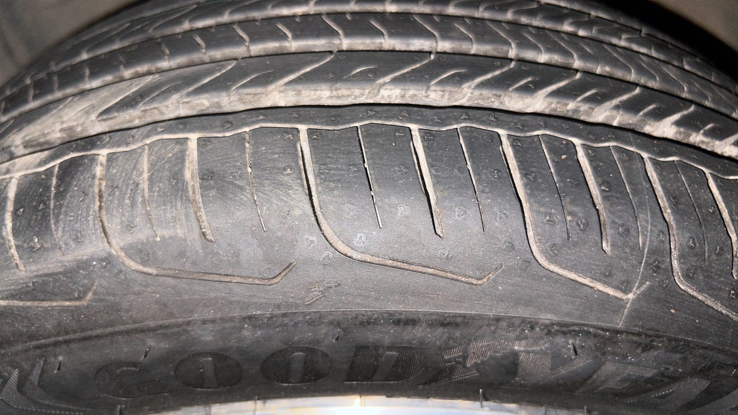 Used 2019 Honda WR-V VX MT Petrol Petrol Manual tyres LEFT FRONT TYRE TREAD VIEW