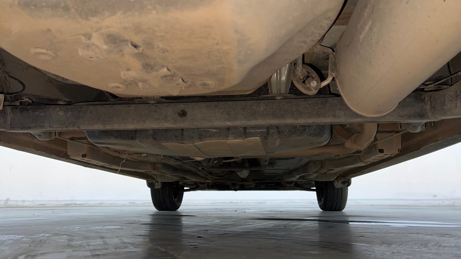 Used 2024 Tata Tiago XTA Petrol Automatic extra REAR UNDERBODY VIEW (TAKEN FROM REAR)