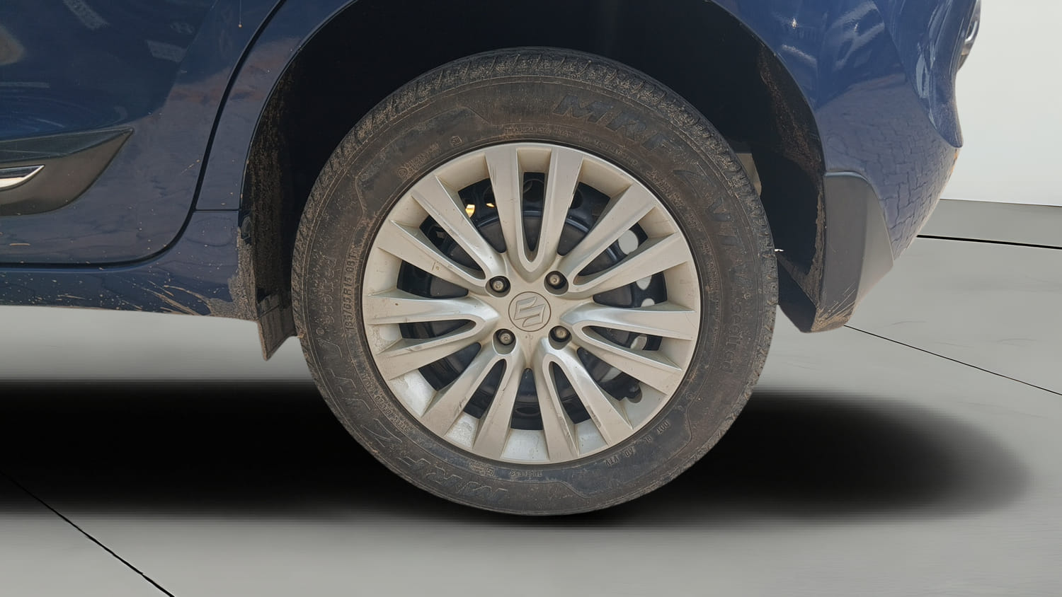 Used 2019 Maruti Suzuki Baleno Delta Petrol Manual tyres LEFT REAR TYRE RIM VIEW
