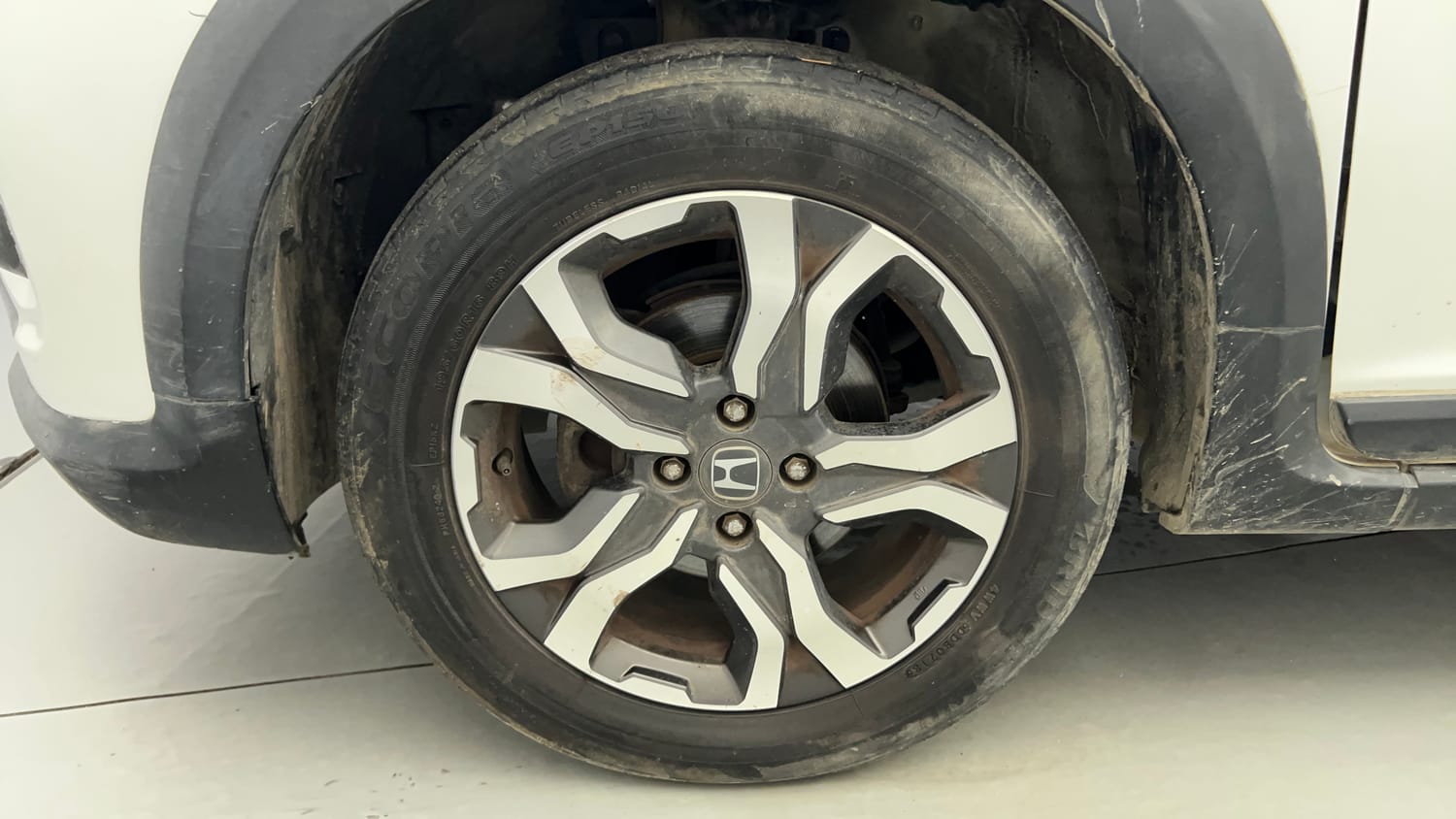 Used 2018 Honda WR-V S MT Petrol Petrol Manual tyres LEFT FRONT TYRE RIM VIEW