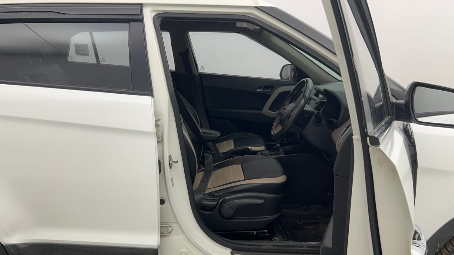 Used 2018 Hyundai Creta SX Plus 1.6 AT Petrol Petrol Automatic interior RIGHT SIDE FRONT DOOR CABIN VIEW