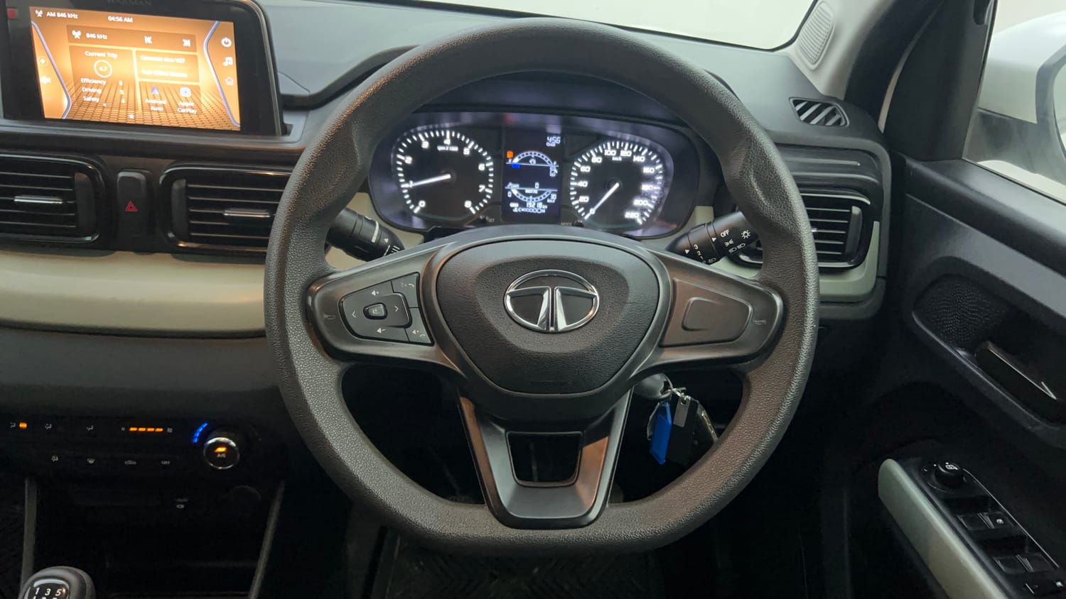 Used 2022 Tata Punch Adventure Rhythm Pack MT Petrol Manual interior STEERING VIEW