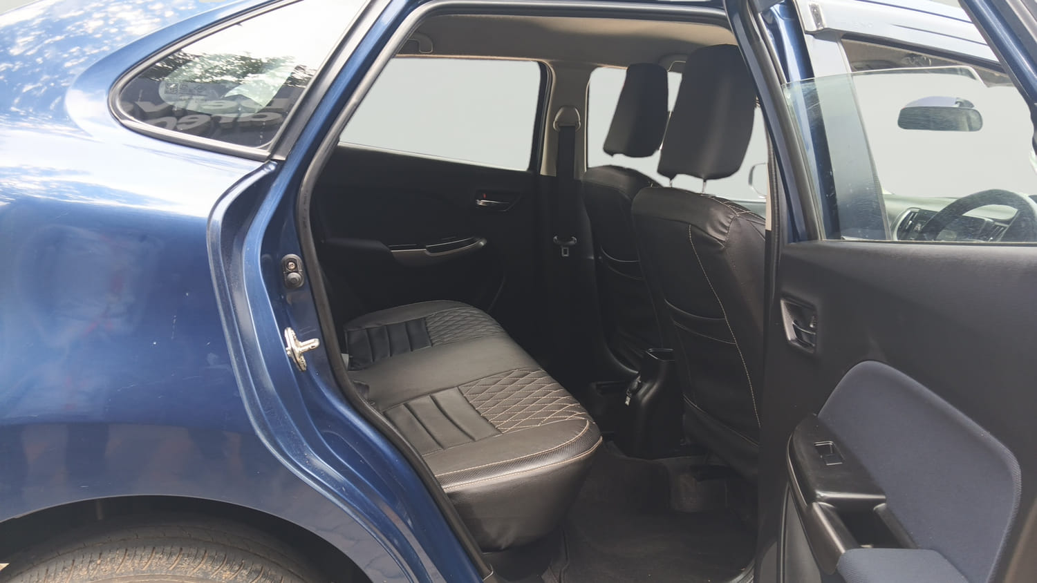 Used 2019 Maruti Suzuki Baleno Delta Petrol Manual interior RIGHT SIDE REAR DOOR CABIN VIEW