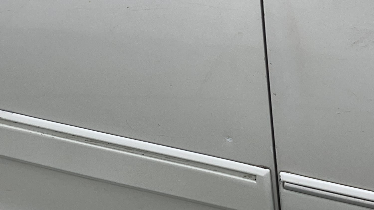 Used 2015 Maruti Suzuki Swift Lxi (O) Petrol Manual dents MINOR DENT