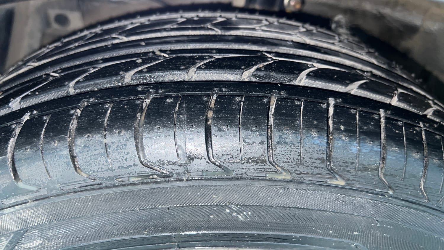 Used 2018 Maruti Suzuki Ciaz Delta Hybrid 1.5 Petrol Manual tyres LEFT FRONT TYRE TREAD VIEW
