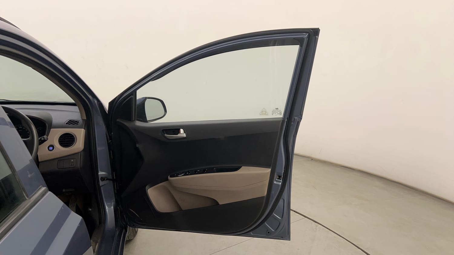 Used 2014 Hyundai Grand i10 Sportz 1.1 CRDi Diesel Manual interior RIGHT FRONT DOOR OPEN VIEW