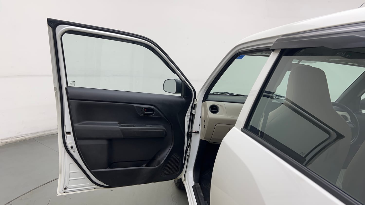 Used 2023 Maruti Suzuki Wagon R LXI 1.0 Petrol Manual interior LEFT FRONT DOOR OPEN VIEW