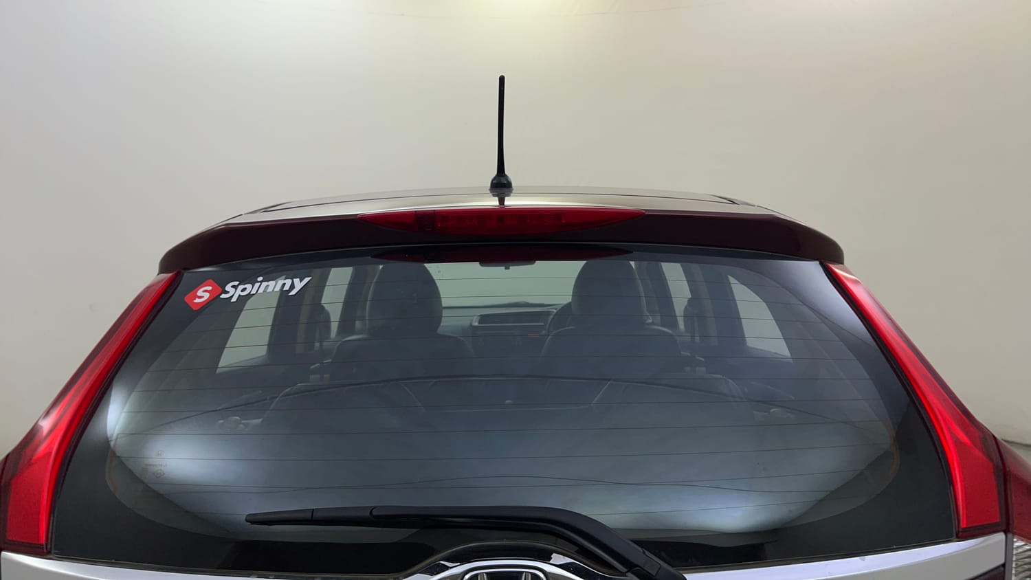 Used 2015 Honda Jazz V Petrol Petrol Manual exterior BACK WINDSHIELD VIEW