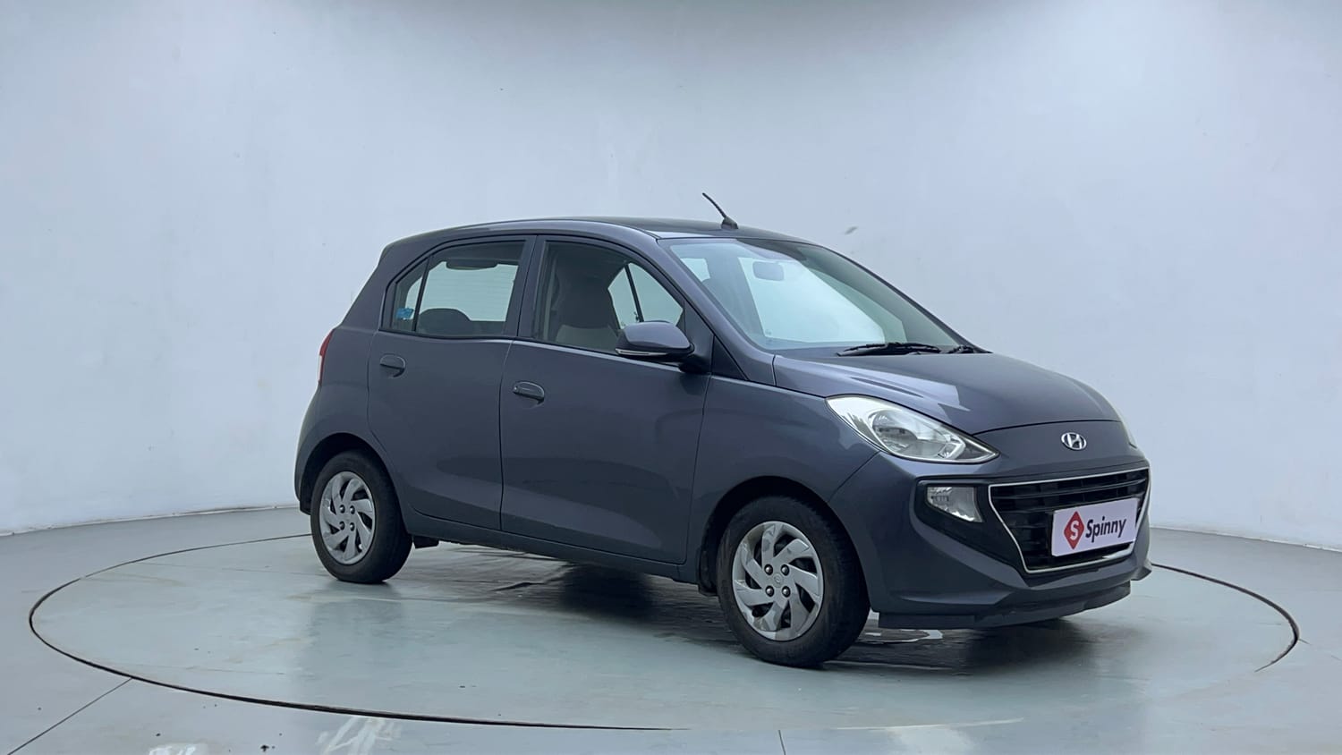 Used 2019 Hyundai Santro Sportz CNG Cng Manual exterior RIGHT FRONT CORNER VIEW
