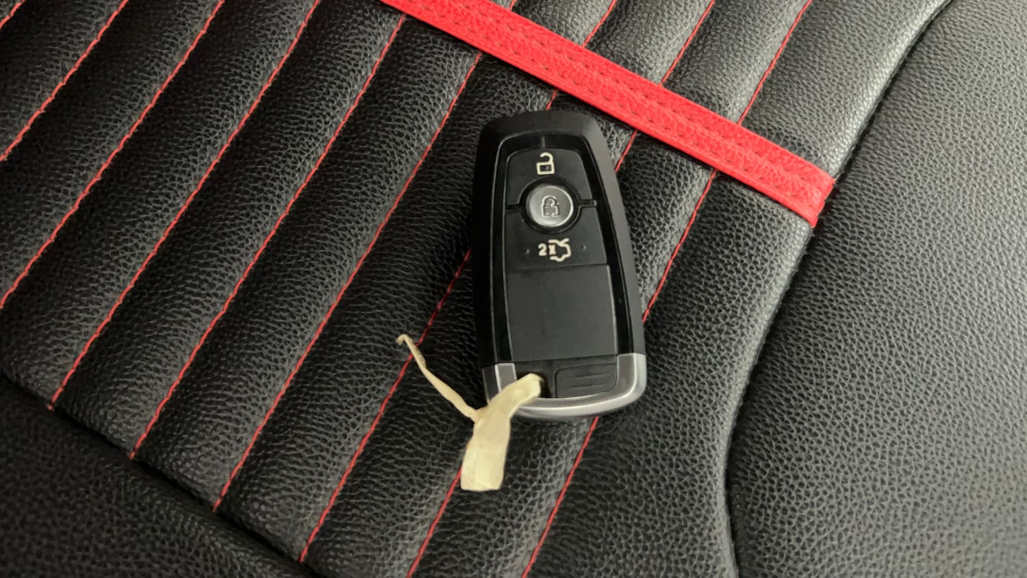 Used 2020 Ford Figo Titanium 1.2 Ti-VCT MT Petrol Manual extra CAR KEY VIEW