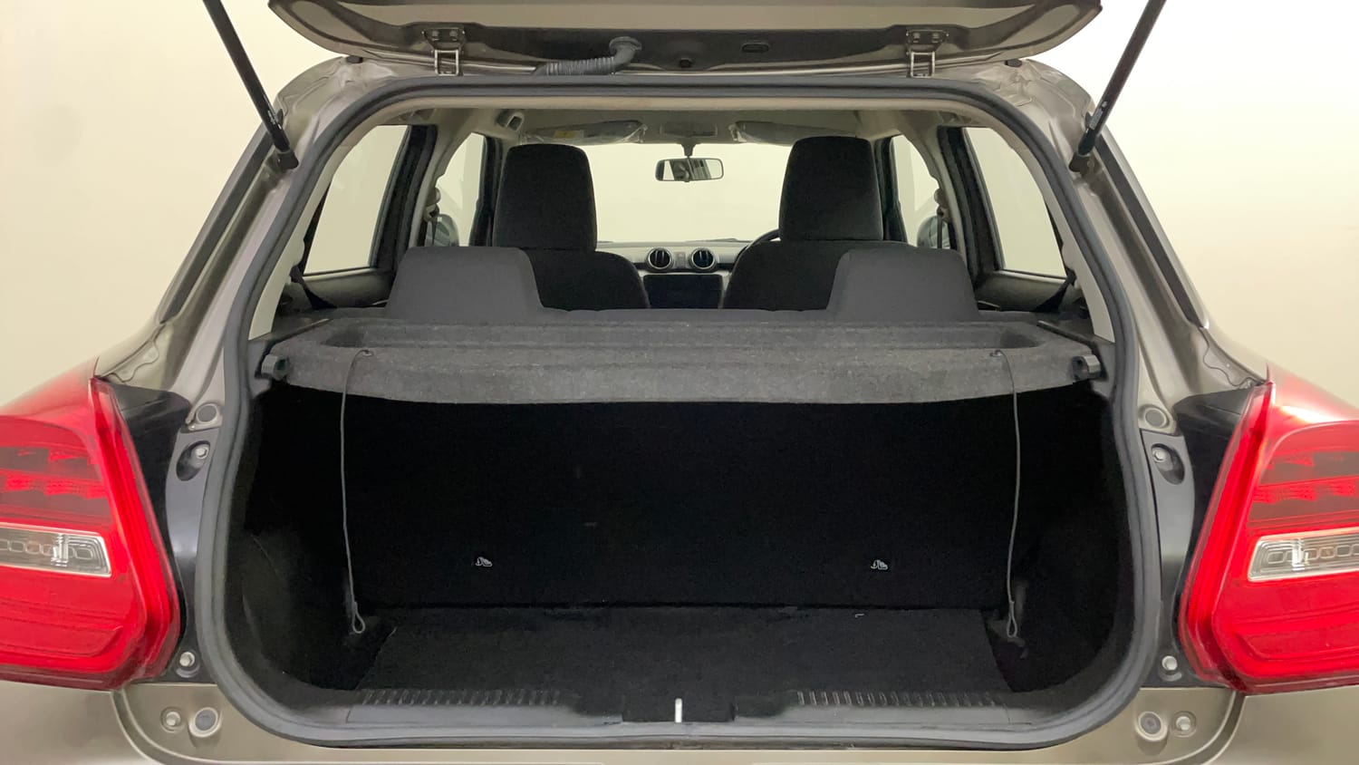 Used 2023 Maruti Suzuki Swift VXi Petrol Manual interior DICKY INSIDE VIEW