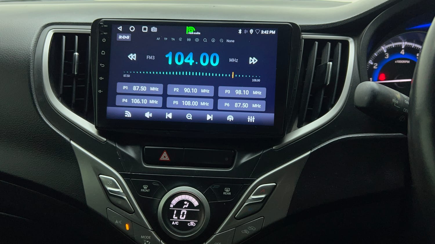 Used 2019 Maruti Suzuki Baleno Alpha Petrol Manual top_features Touch screen infotainment system