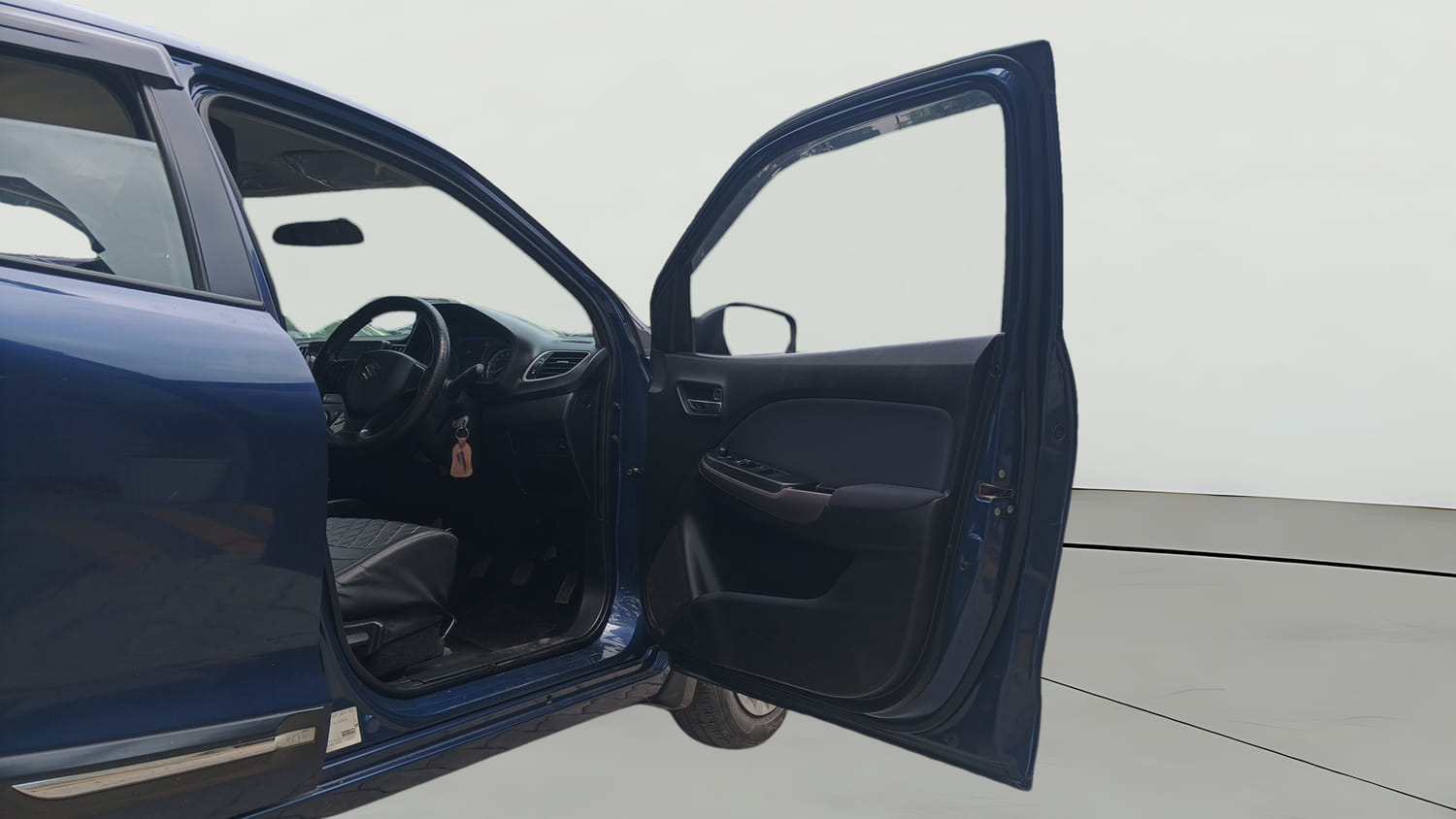 Used 2019 Maruti Suzuki Baleno Delta Petrol Manual interior RIGHT FRONT DOOR OPEN VIEW