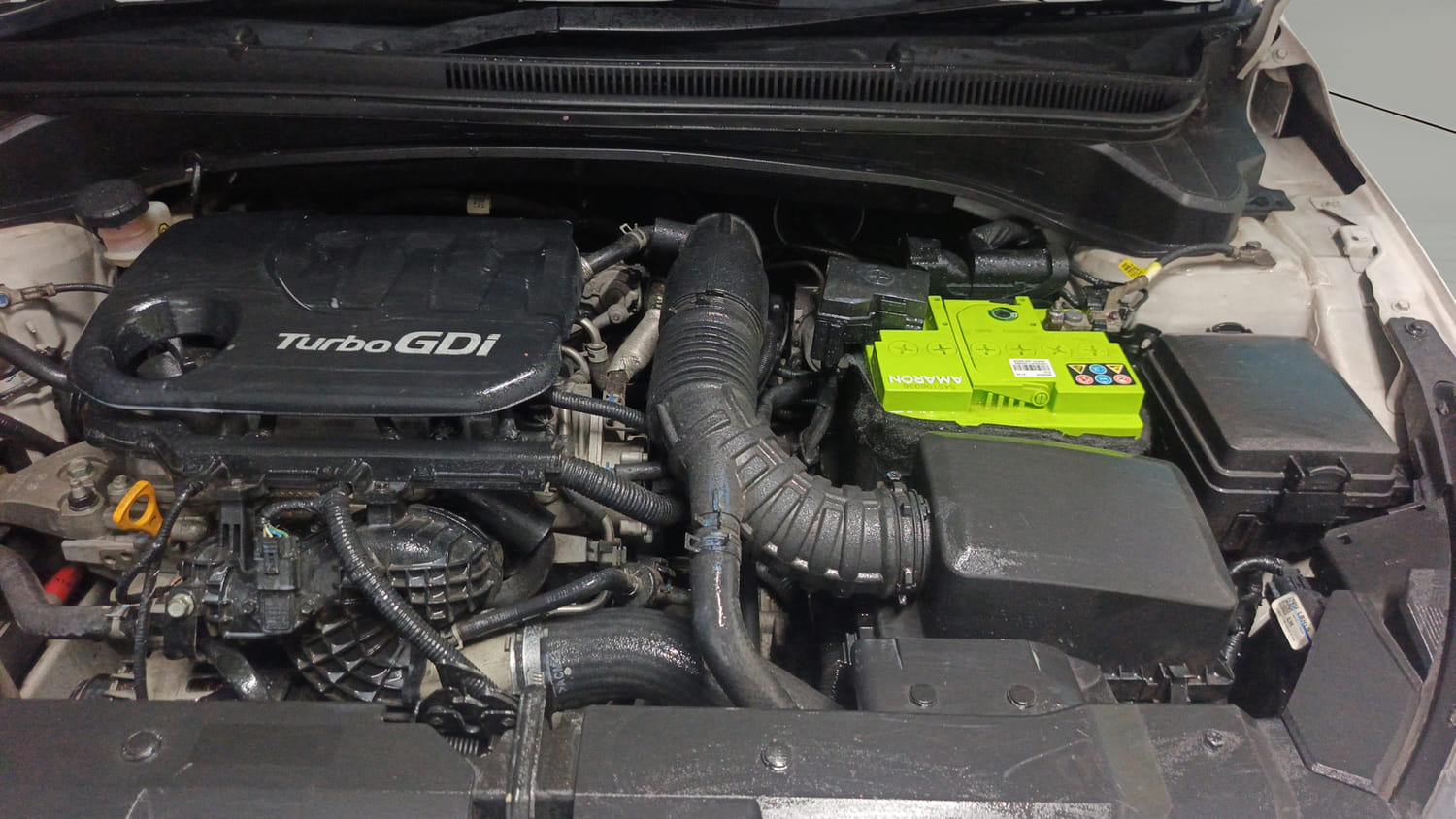 Used 2021 Hyundai i20 Asta 1.0 Turbo DCT Petrol Automatic engine ENGINE LEFT SIDE HINGE & APRON VIEW