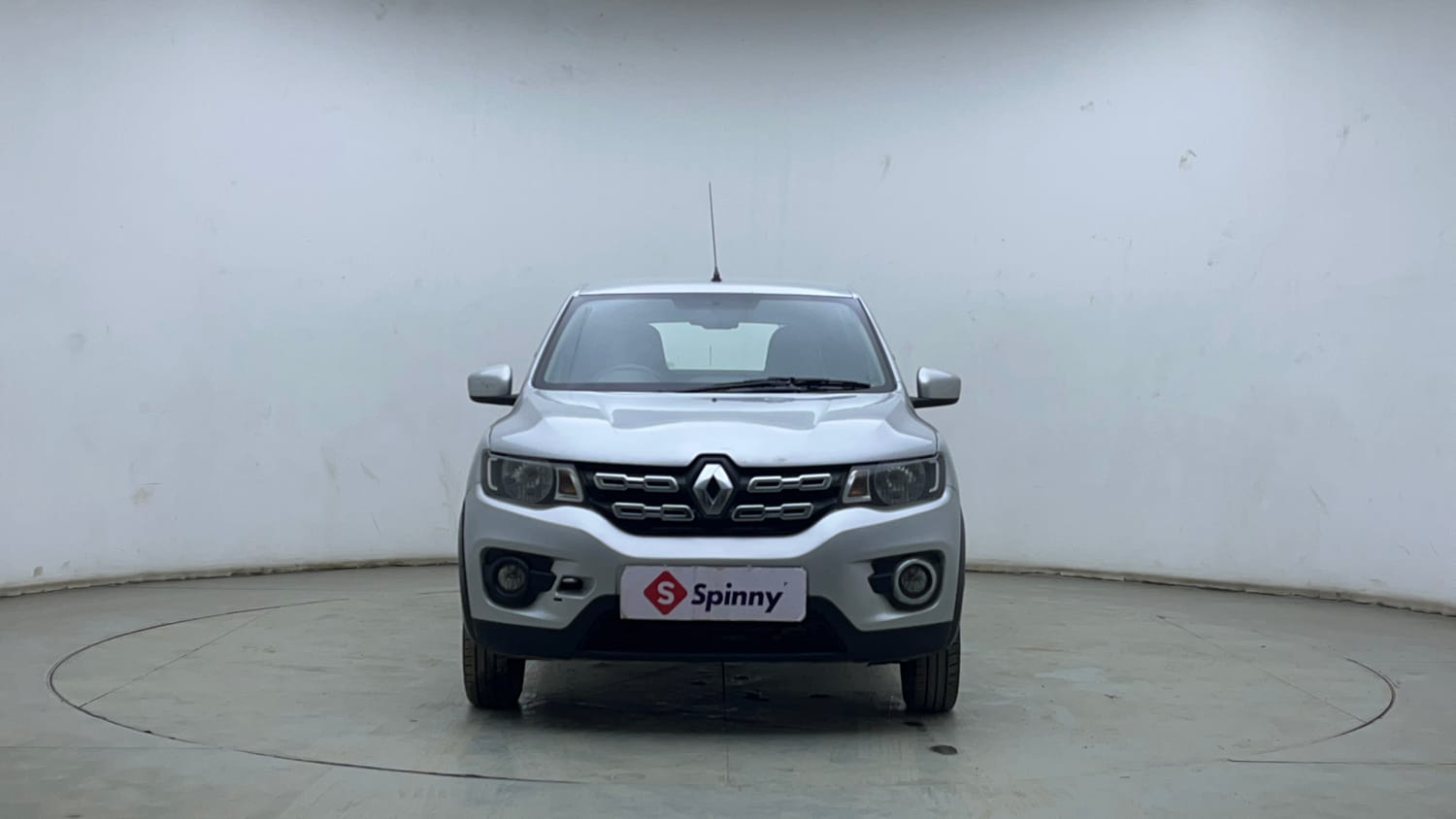 Used 2016 Renault Kwid 1.0 RXT Petrol Manual exterior FRONT VIEW