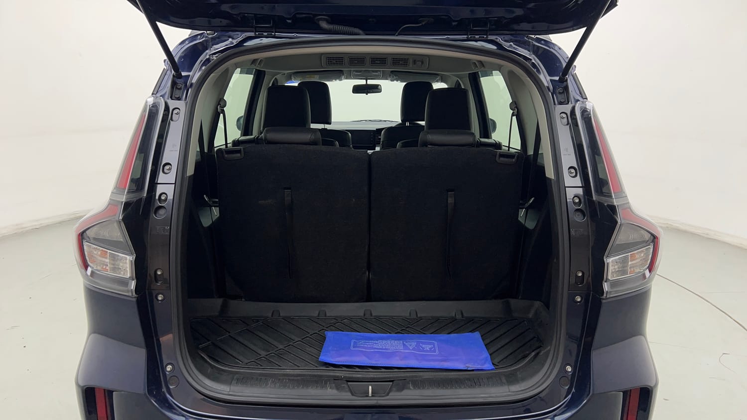 Used 2022 Maruti Suzuki XL6 Alpha Plus MT Petrol Petrol Manual interior DICKY INSIDE VIEW