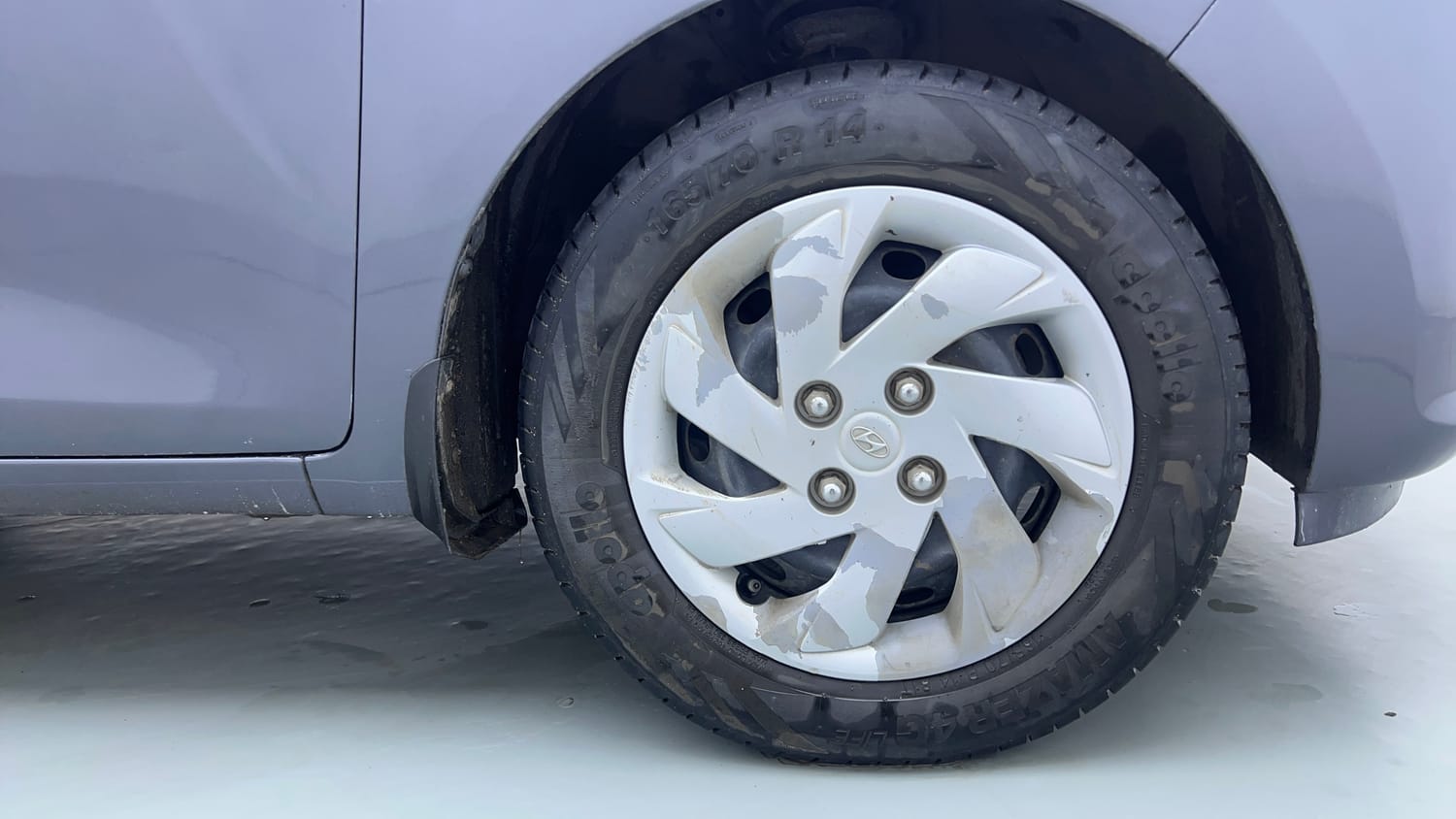 Used 2019 Hyundai Santro Sportz CNG Cng Manual tyres RIGHT FRONT TYRE RIM VIEW