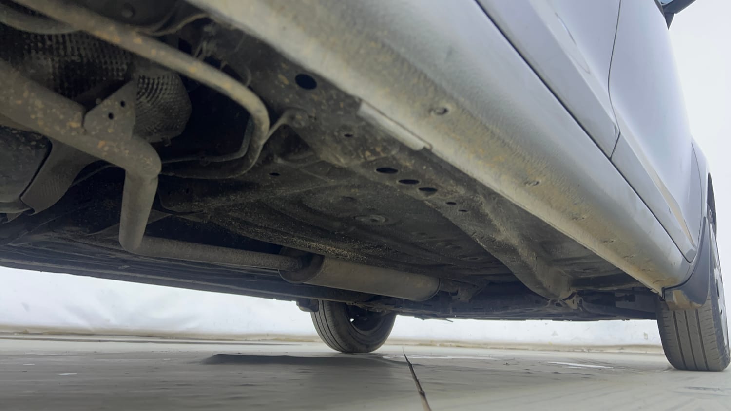 Used 2018 Maruti Suzuki Ignis Delta 1.2 MT Petrol Manual extra REAR RIGHT UNDERBODY VIEW