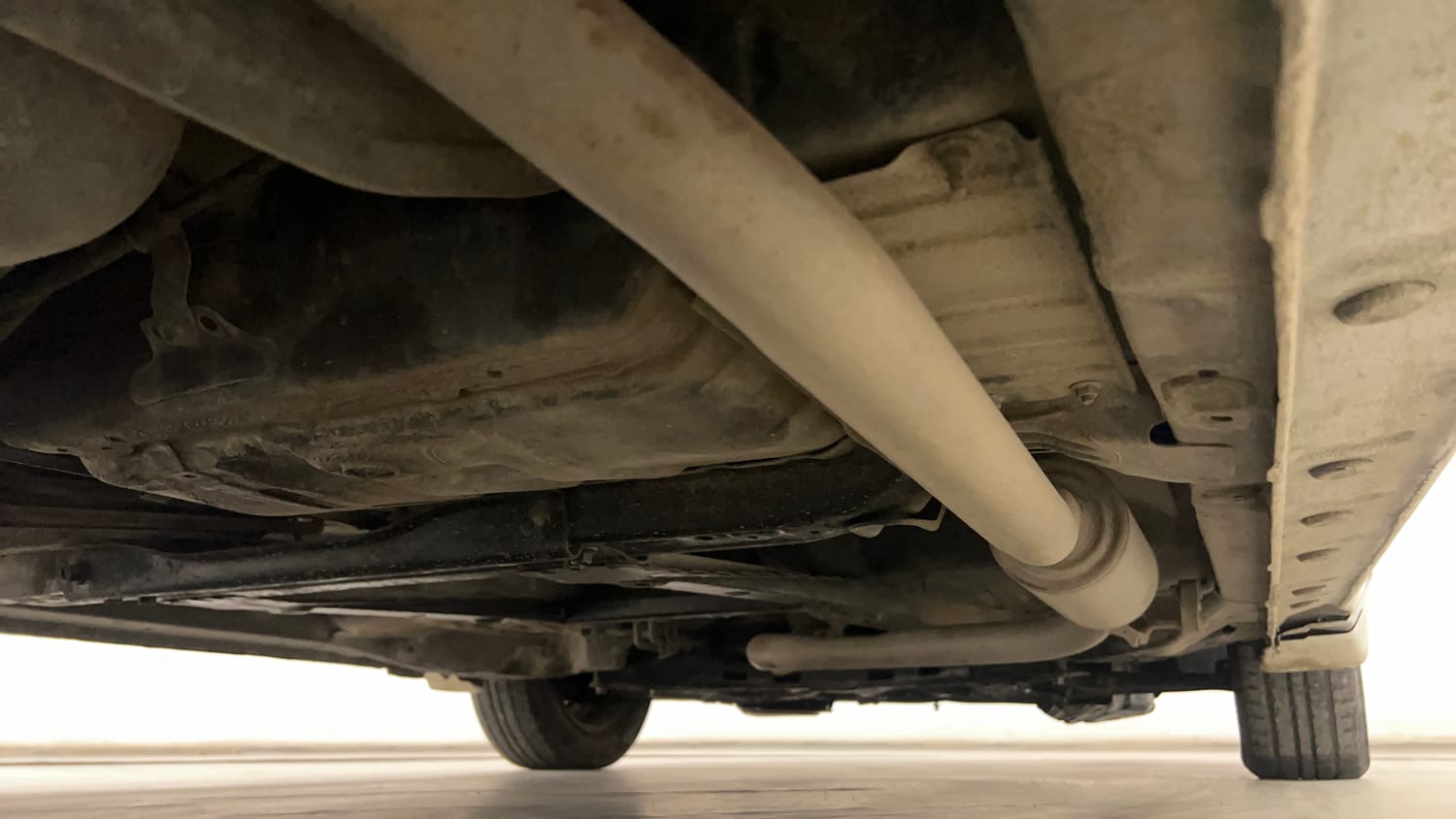 Used 2016 Honda City SV Diesel Diesel Manual extra REAR RIGHT UNDERBODY VIEW